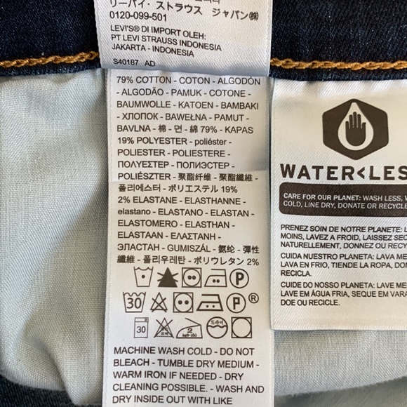 Levi’s 721 High Rise Skinny Jeans - Picture 14 of 14